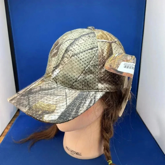 Realtree AP Camouflage Baseball Cap - Picture 2 of 5